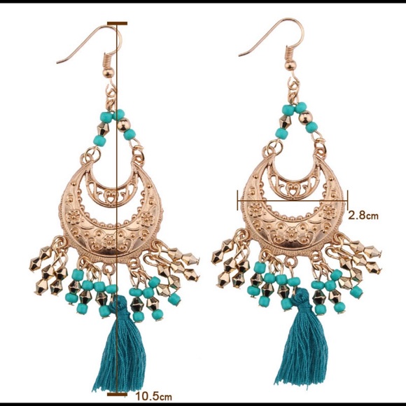 New Hand Made Aqua Earrings super Cute! - Picture 2 of 2