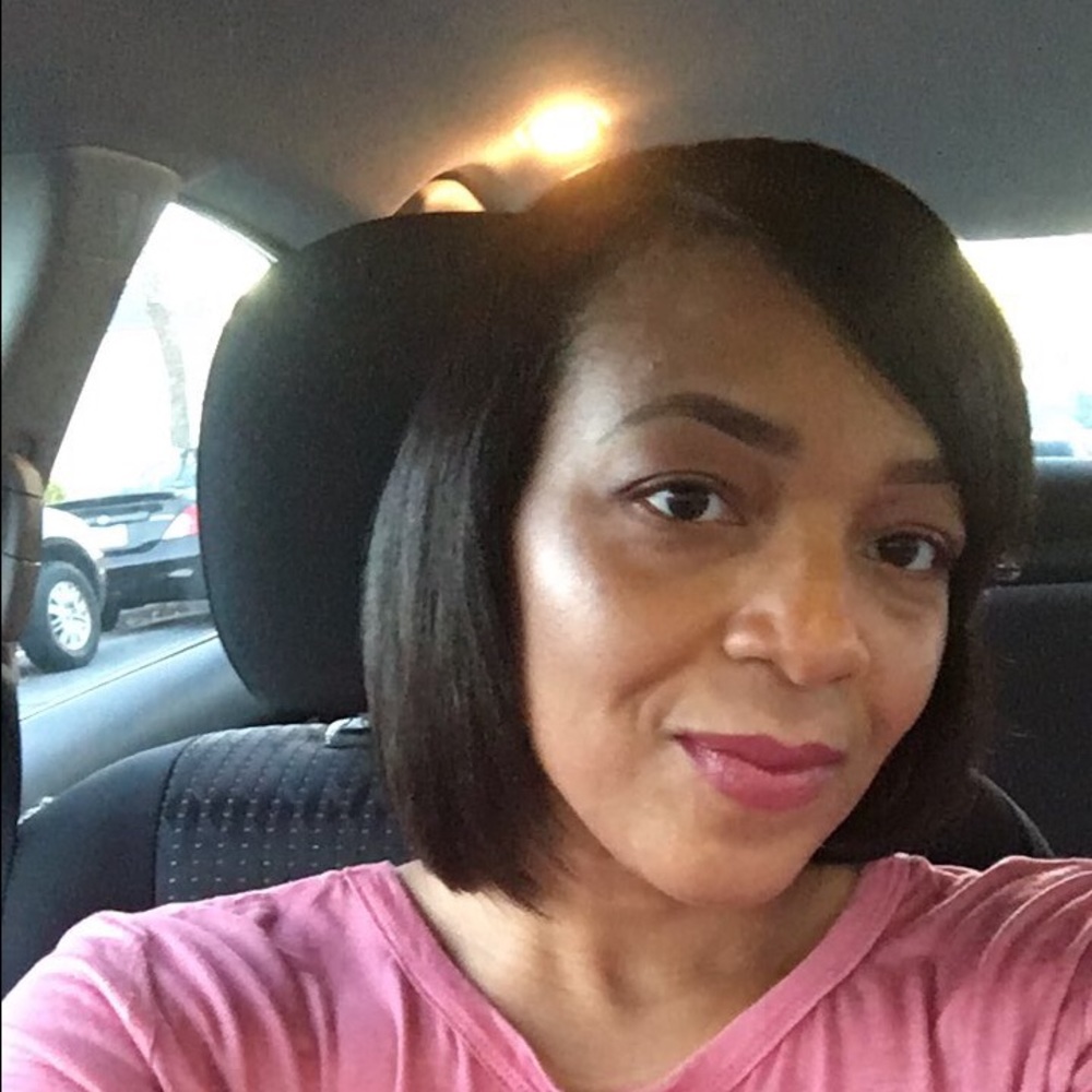 Meet your Posher, Janine