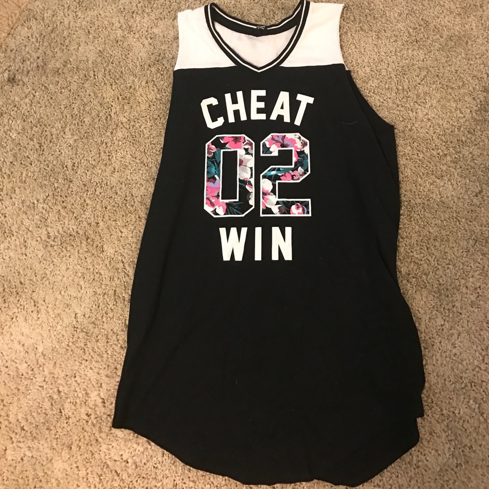 Trendy mini dress