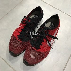 Nike Flyknit Racer