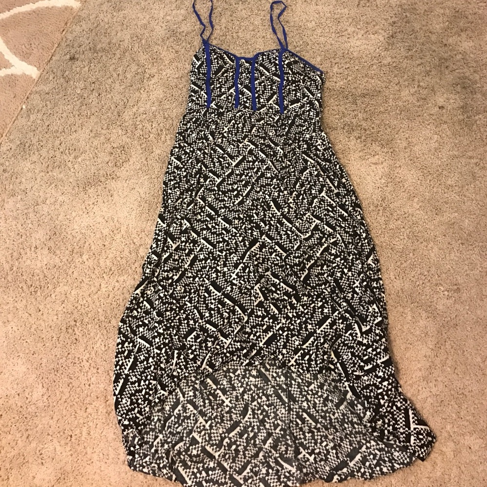 Hi-lo dress