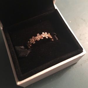 Pandora rose gold flower ring