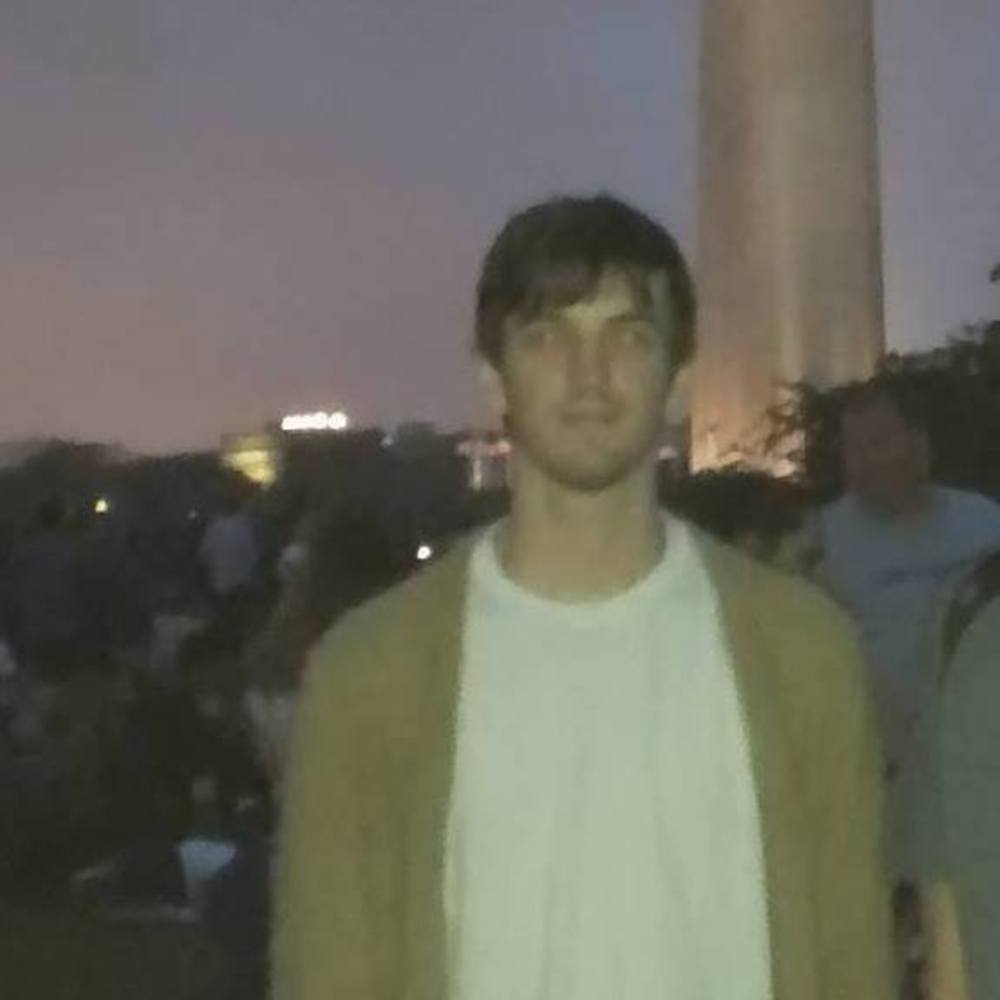 Meet your Posher, Addison