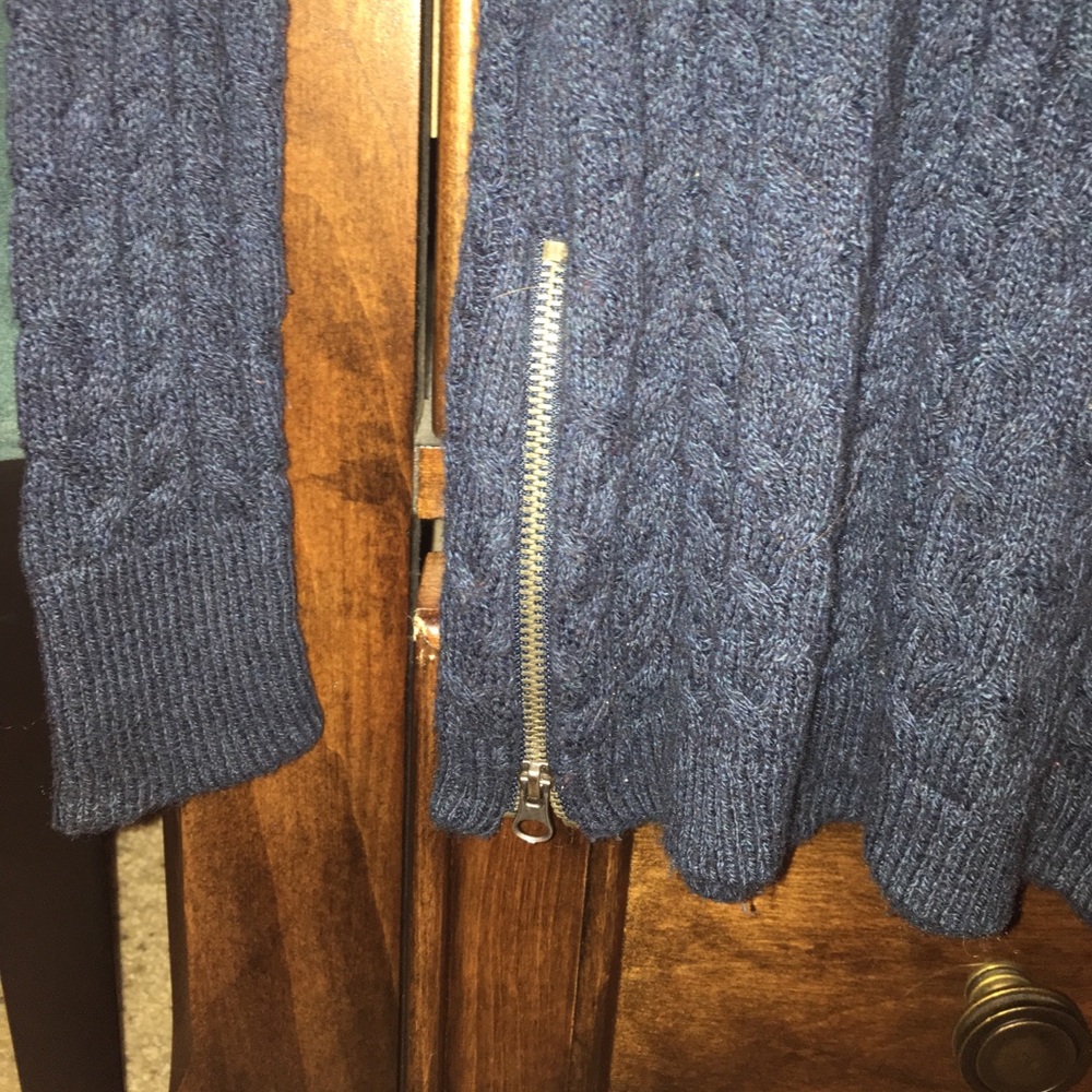 Navy blue AE cardigan - Picture 4 of 4