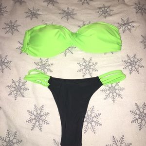 Green bikini set