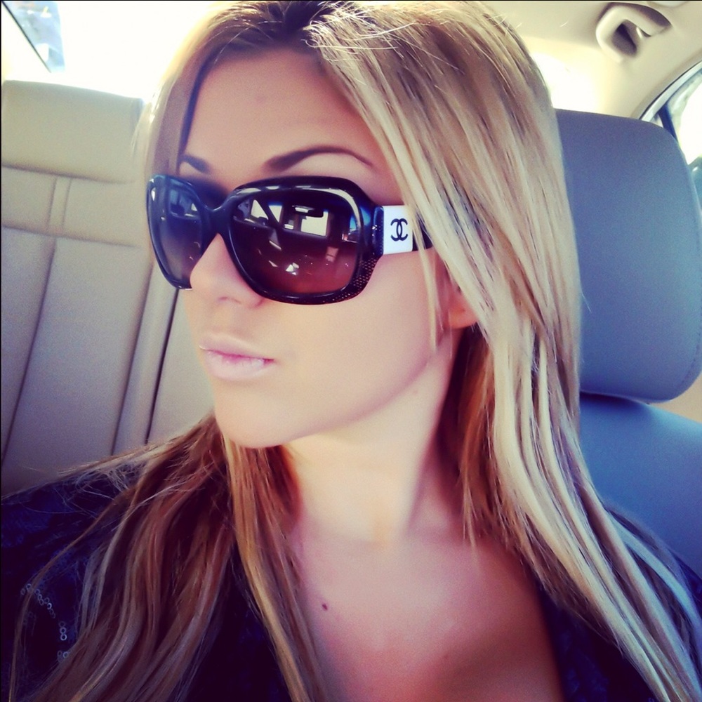 SOLD ❌❌❌CHANEL SUNGLASSES 😍💎