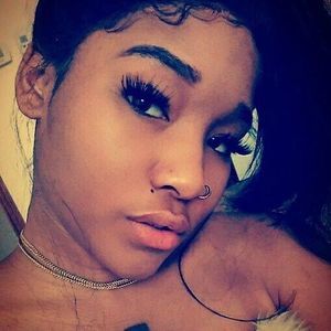 Meet your Posher, Nickole