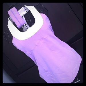 Lululemon scoop neck tank 6 w/free lulu bag