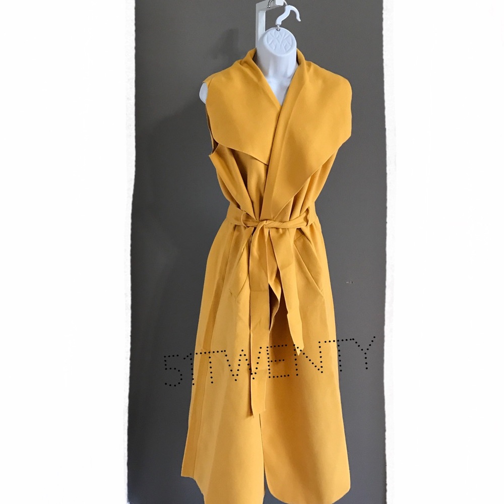 New| YELLOW DRAPE WATERFALL COLLAR COAT - Picture 6 of 7