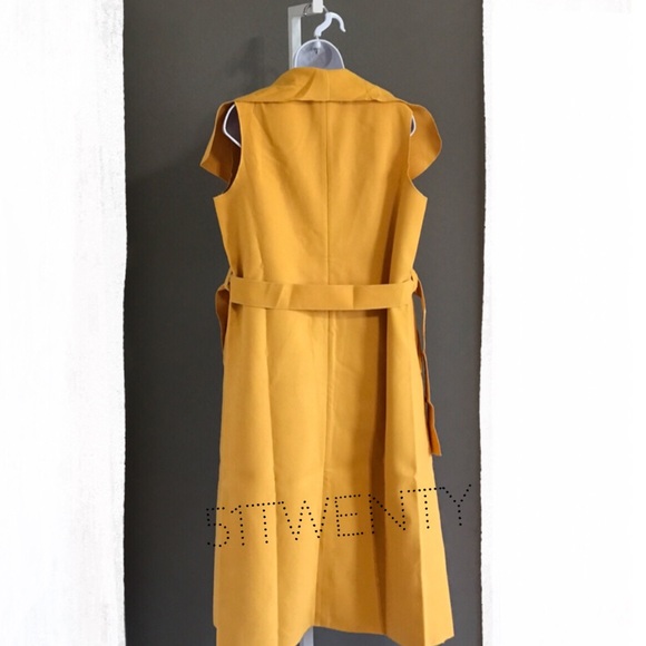 New| YELLOW DRAPE WATERFALL COLLAR COAT - Picture 7 of 7
