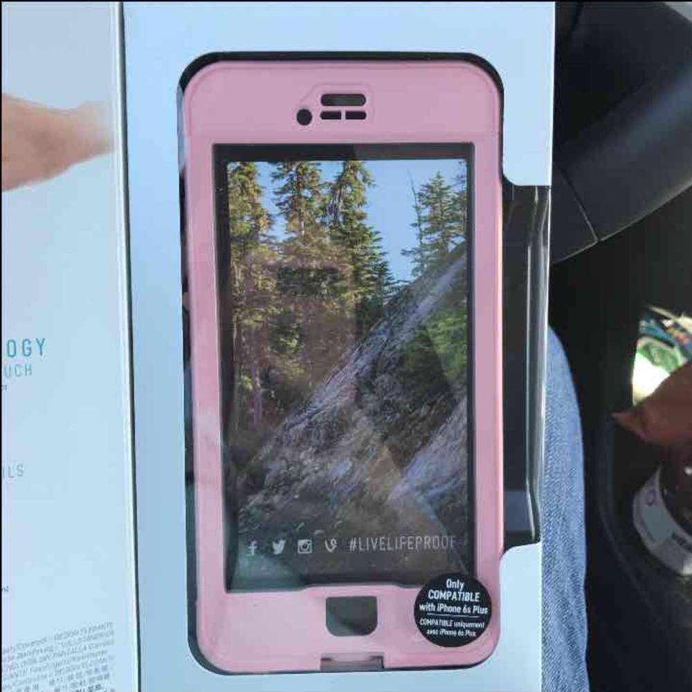 Brand new IPhone 6s  Plus LifeProof case