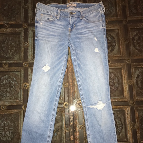 Low Rise Light Wash Distressed Skinny Jeans - Picture 1 of 2
