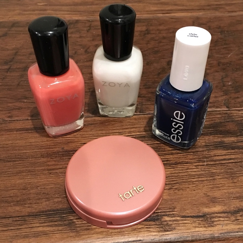Nail polish and mini blush