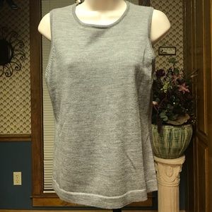 Gap pullover sweater tank