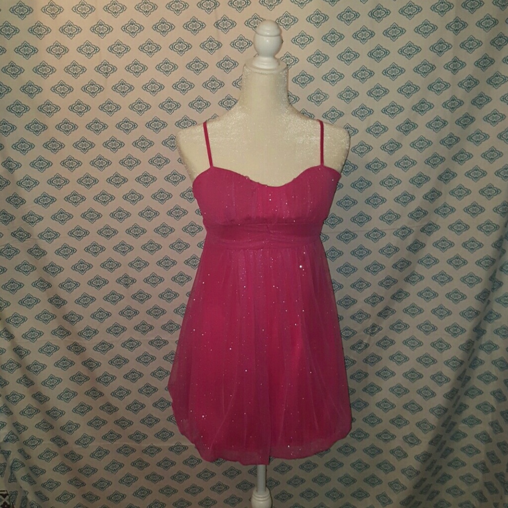 EUC sparkly pink dress silver glitter