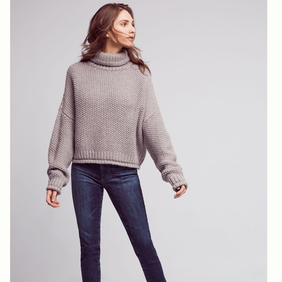 Anthropologie Sweaters - Anthropologie grey Abella Turtleneck crop sweater
