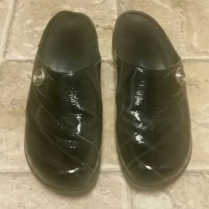 MEPHISTO nursing shoes