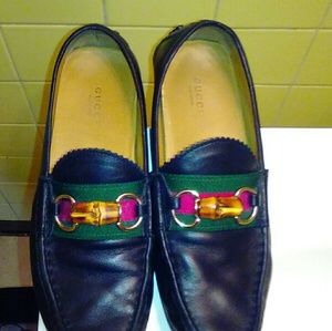 Gucci low suede size 8