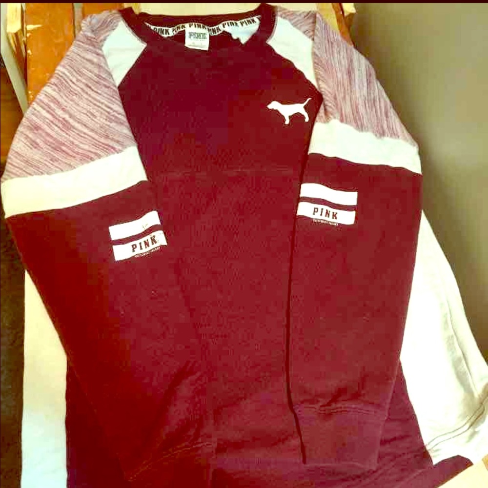 VS pink long sleeve sweater
