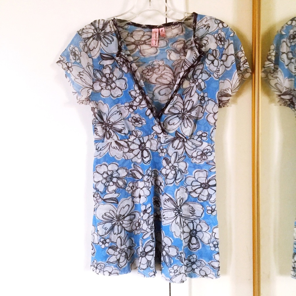Sweet Pea Anthropologie blue floral mesh top