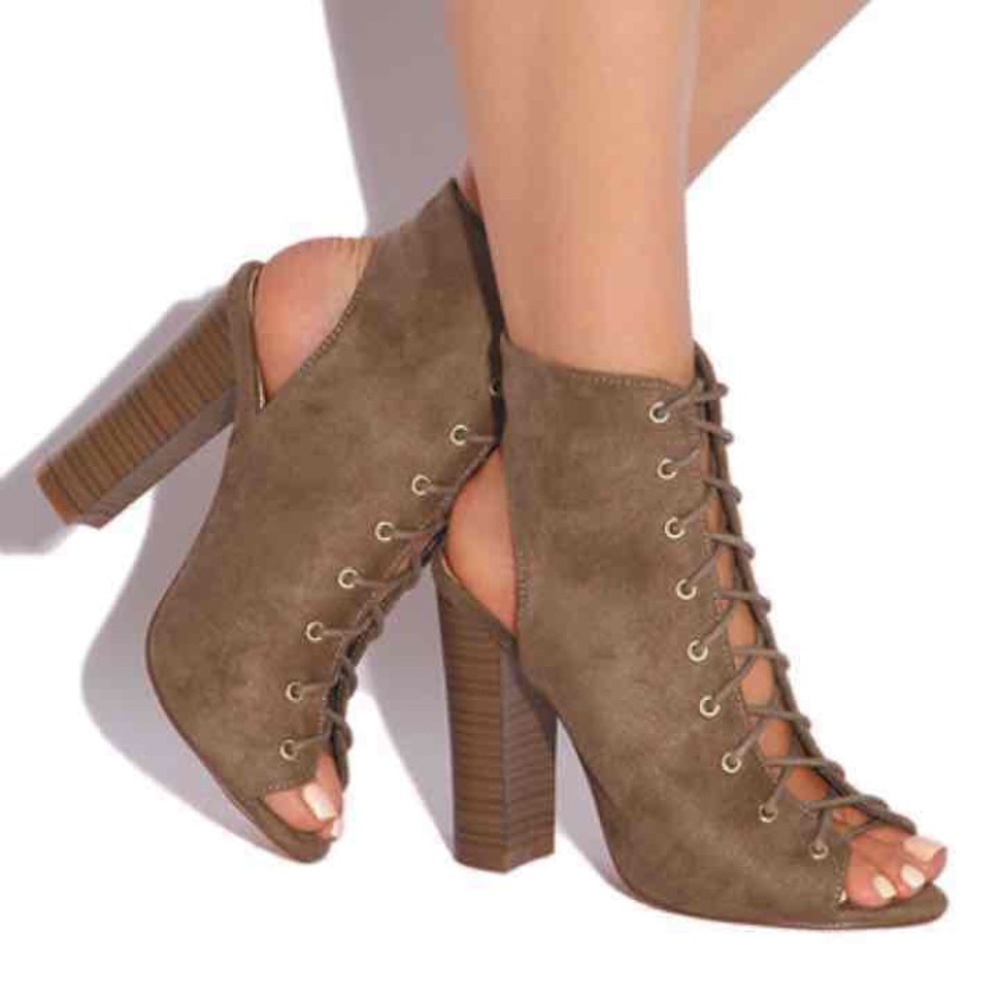 LolaShoetique Bootie