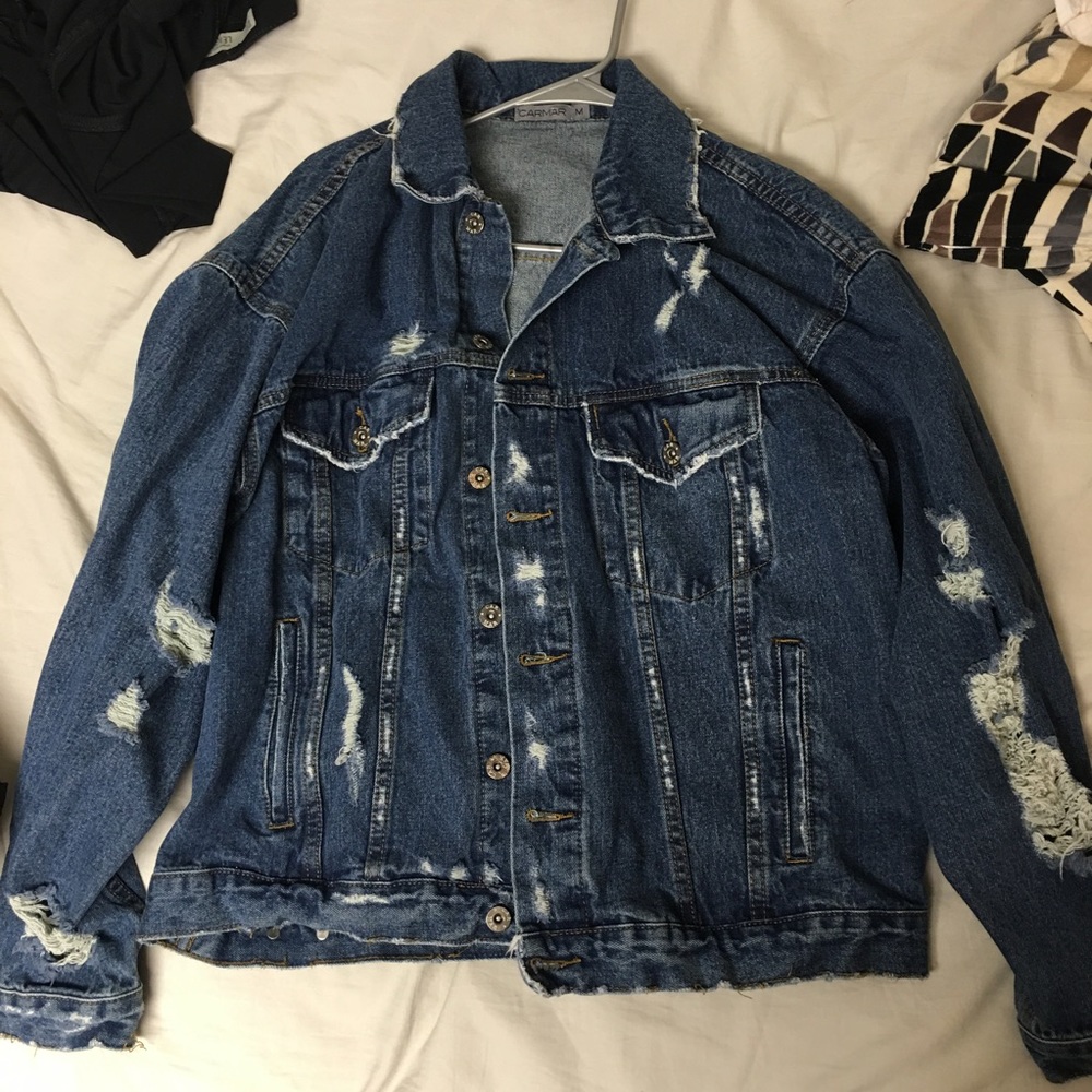 LF Oversized Distressed Denim Jacket - Picture 3 of 3
