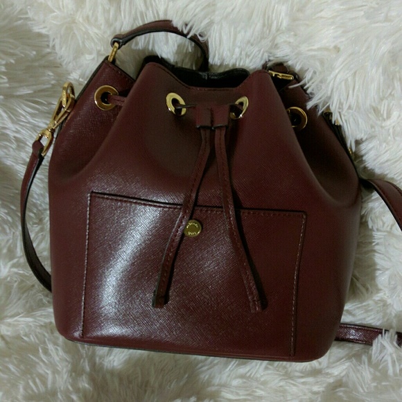 Michael Kors Bucket Bag - Picture 2 of 4
