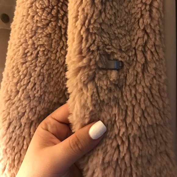 Soft furry coat - Picture 2 of 3