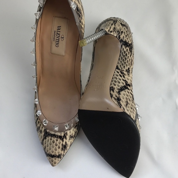 ♦️sold♦️Valentino rockstud snake skin pumps - Picture 5 of 6