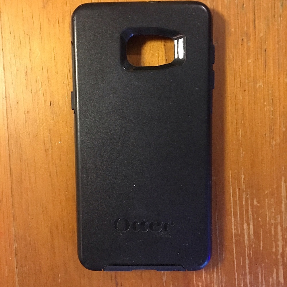 OtterBox Symmetry Case