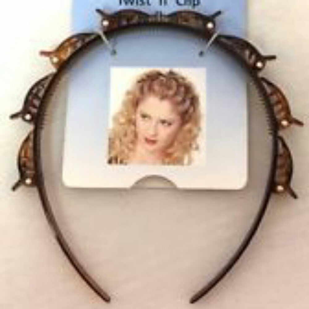 Lot of 3 Hair accessories...LOOK!