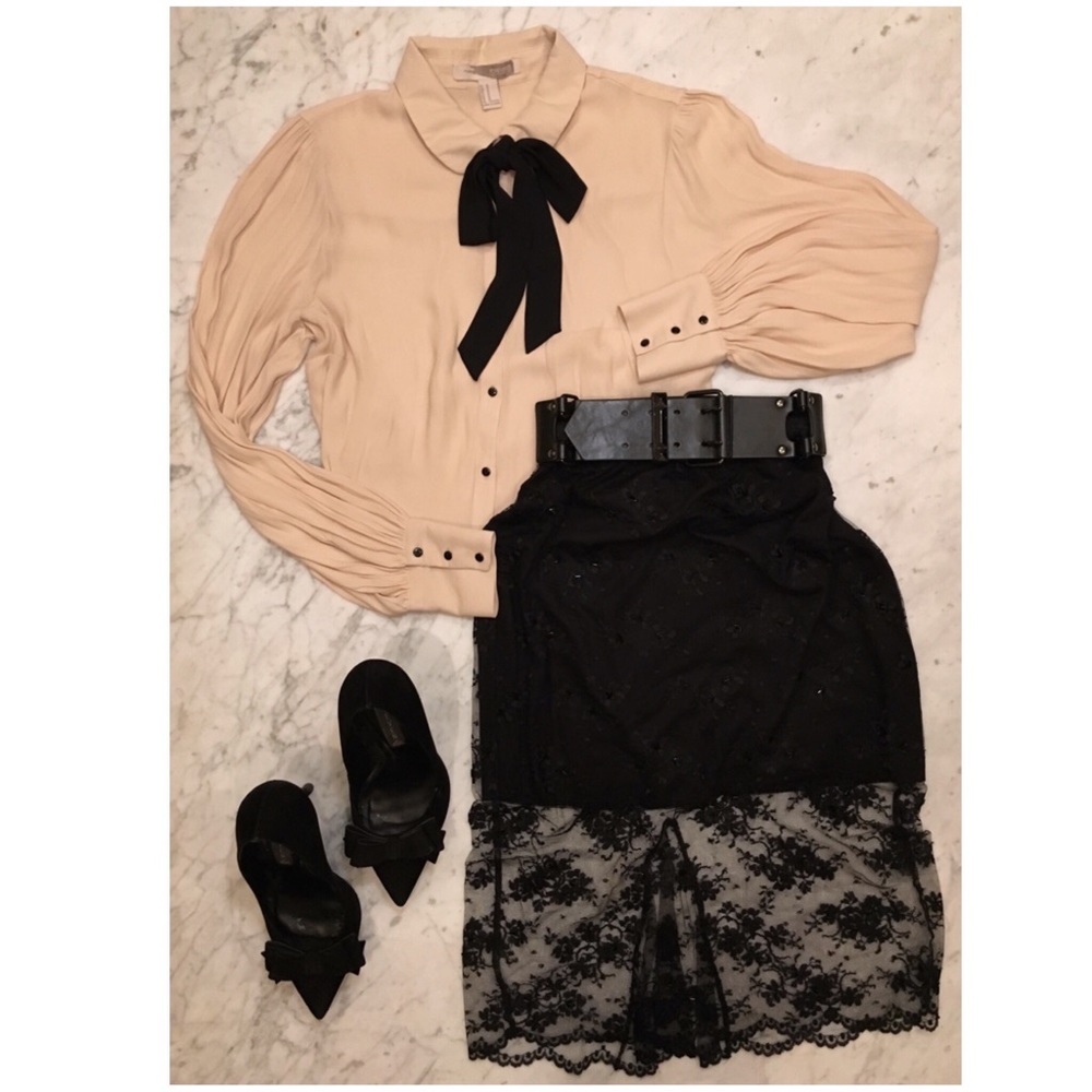 Beaded lace overlay midi pencil skirt