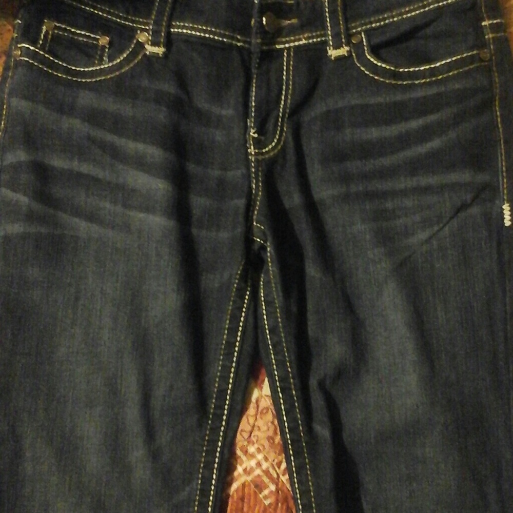 Buckle BKE Peyton Capri Size 31