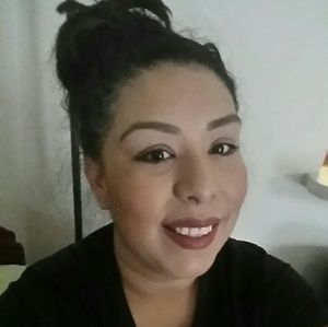 Meet your Posher, Anielka