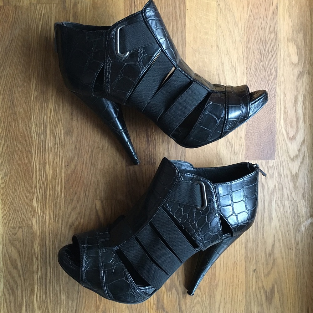 Aldo Strappy Heels