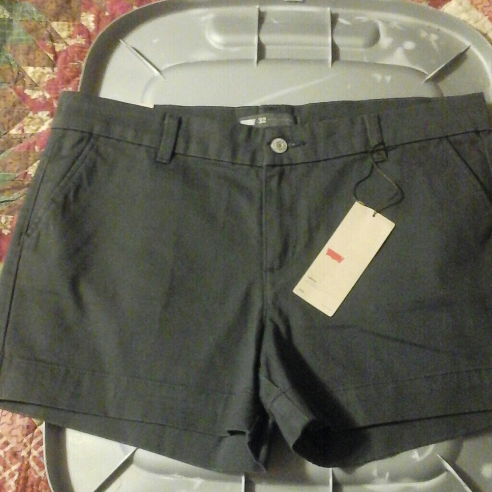 Levi's Dress Shorts Charcoal Size 32 NWT
