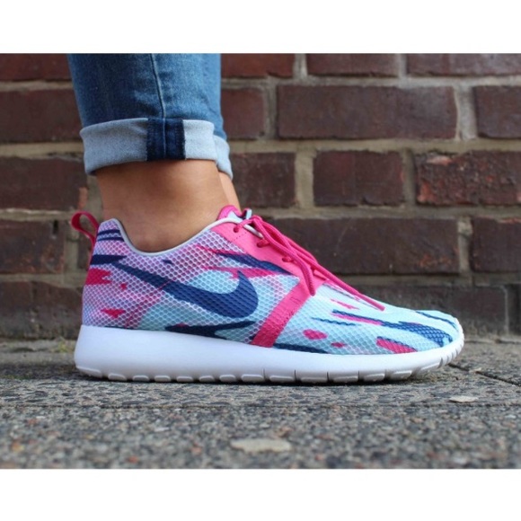 NWT Nike roshe - Picture 4 of 8