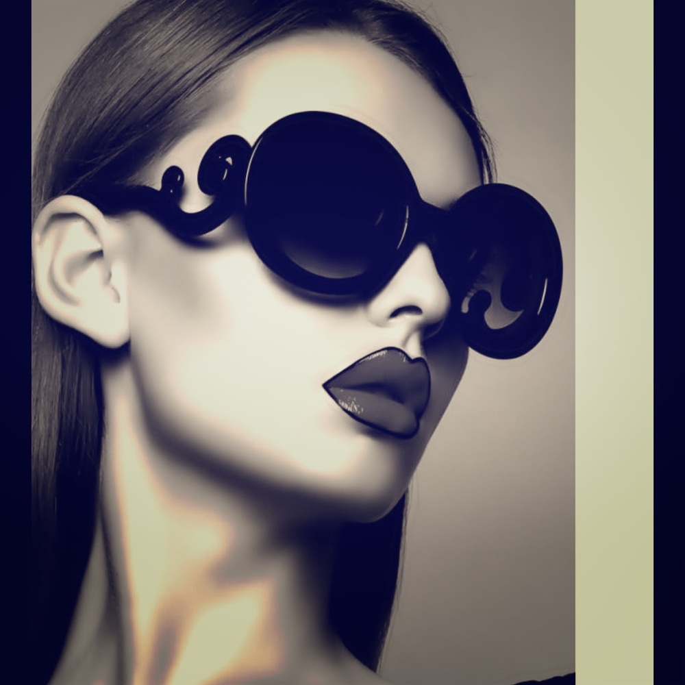 Prada baroque pr27