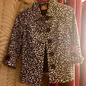 🖤NWOT Forever 21 Leopard/Cheetah Print Jacket