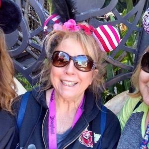 Meet your Posher, Janet