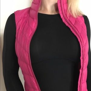 Athleta Downalicious Deluxe Vest XS super cuuute!