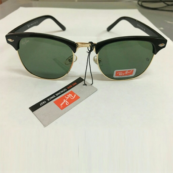 Ray-Ban RB3016 Classic Clubmaster Sunglasses