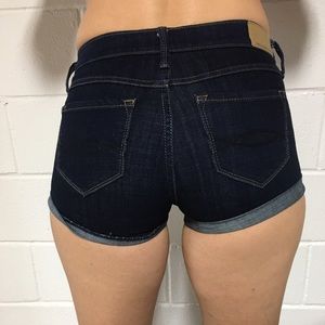Abercrombie & Fitch Low Rise Short Size 0