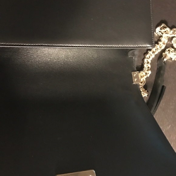 Black Chanel new medium boy bag - Picture 5 of 8