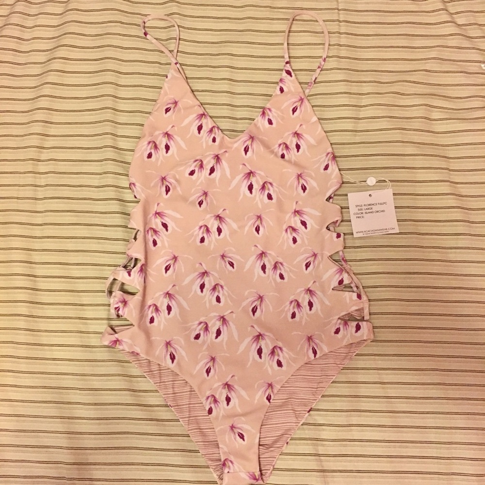 ❌SOLD❌ Acacia Swimwear Island Orchid Florence