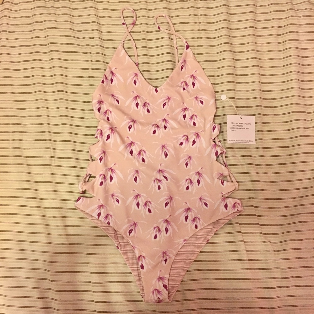 ❌SOLD❌ Acacia Swimwear Island Orchid Florence