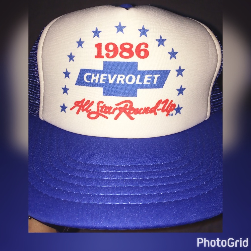 1986 Vintage Chevrolet snapback trucker hat.