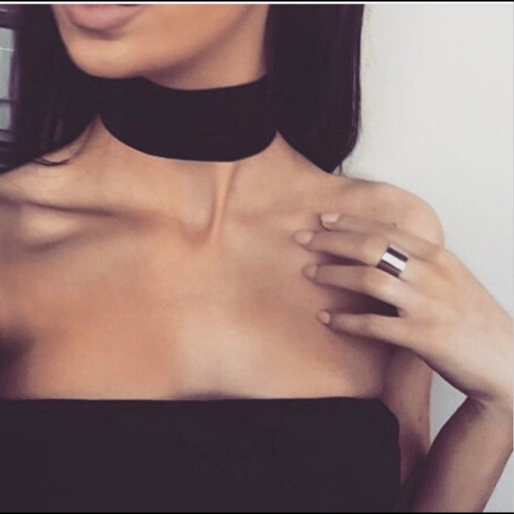 Wide Black Choker