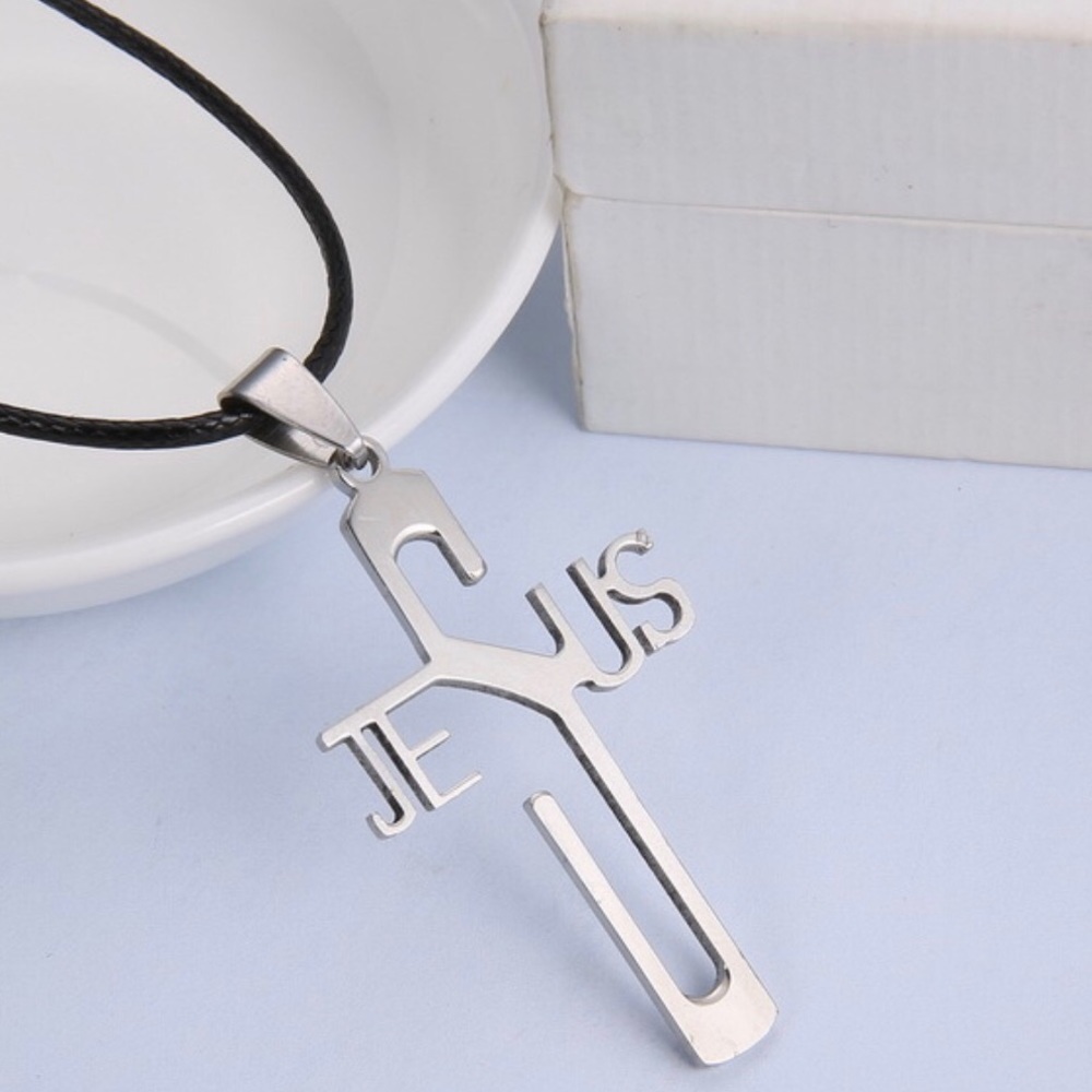 Jesus Necklace. NEW.