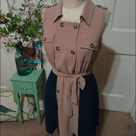 Blu Pepper Dress - Picture 3 of 4